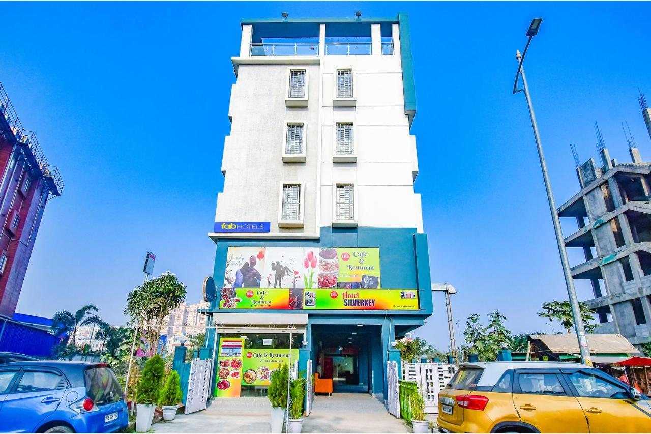 Fabhotel Silverkey コルカタ エクステリア 写真